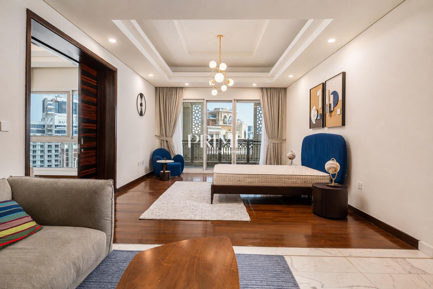 4 Bedrooms Apartment in Marina Residences 2
