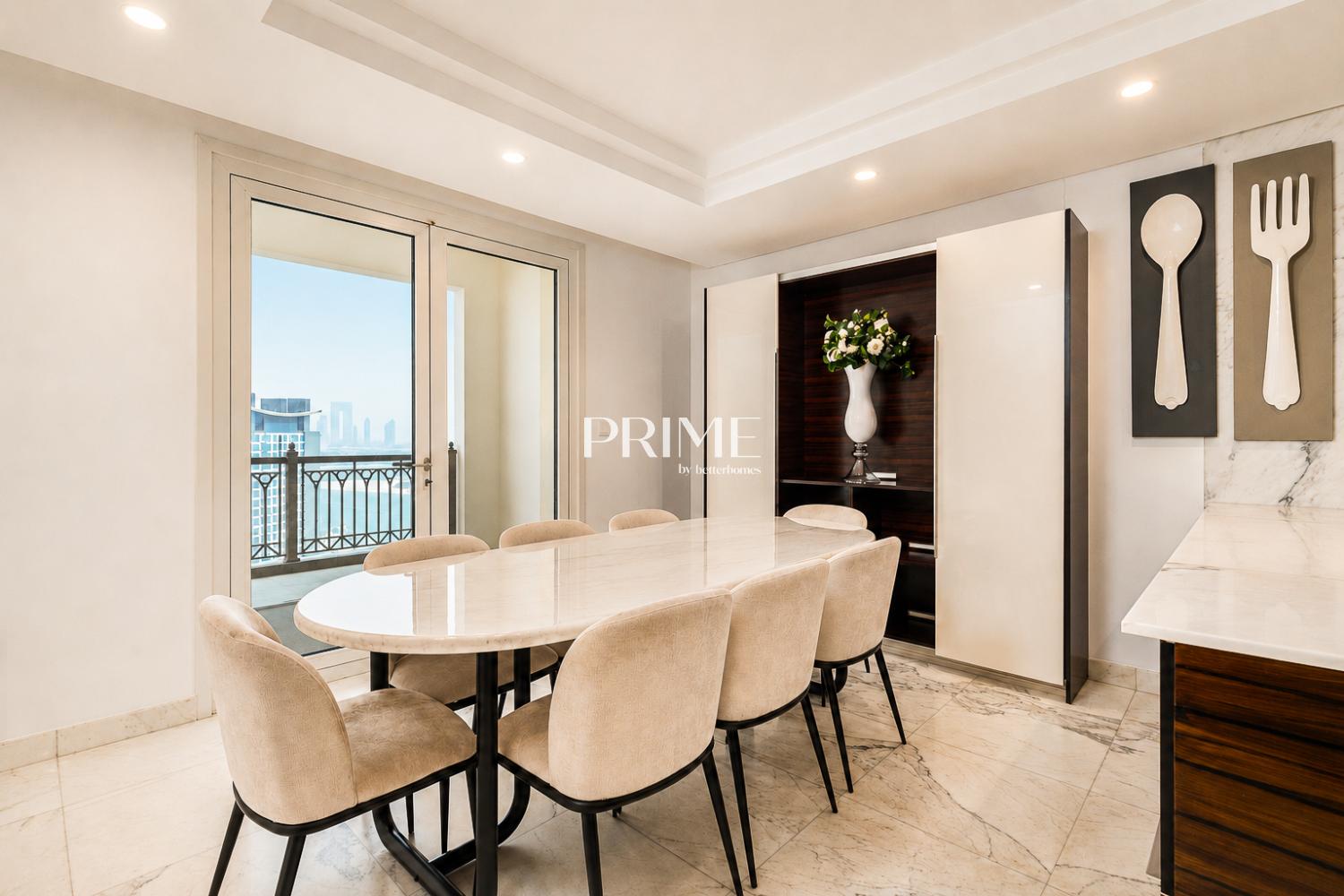 4 Bedrooms Apartment in Marina Residences 2