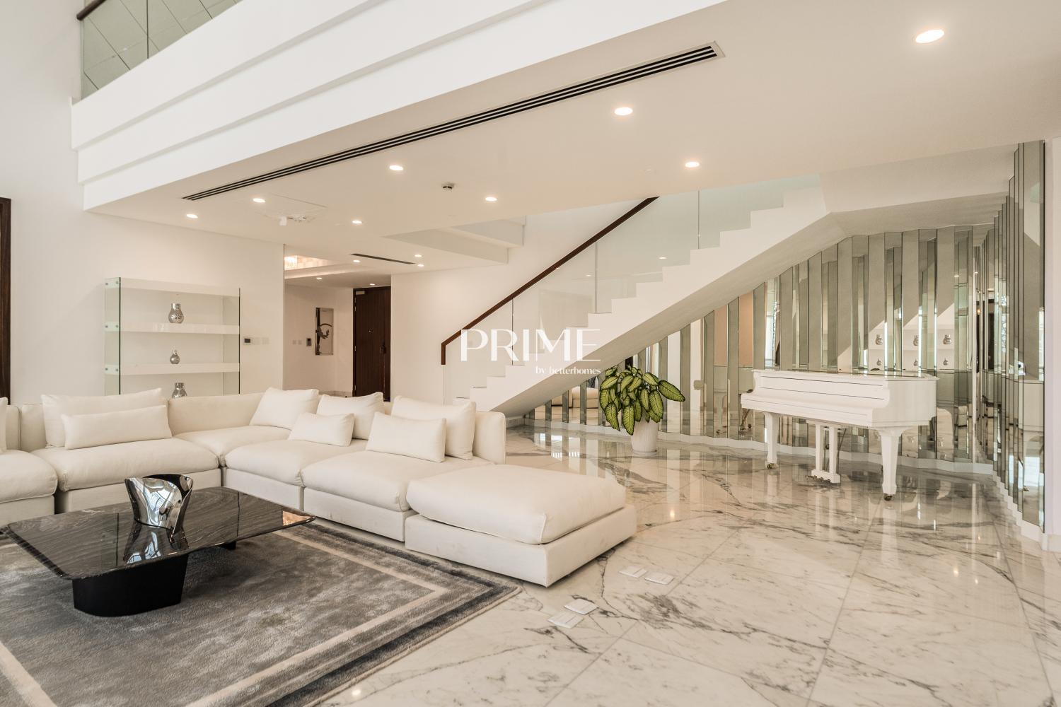 4 Bedrooms Apartment in Marina Residences 2