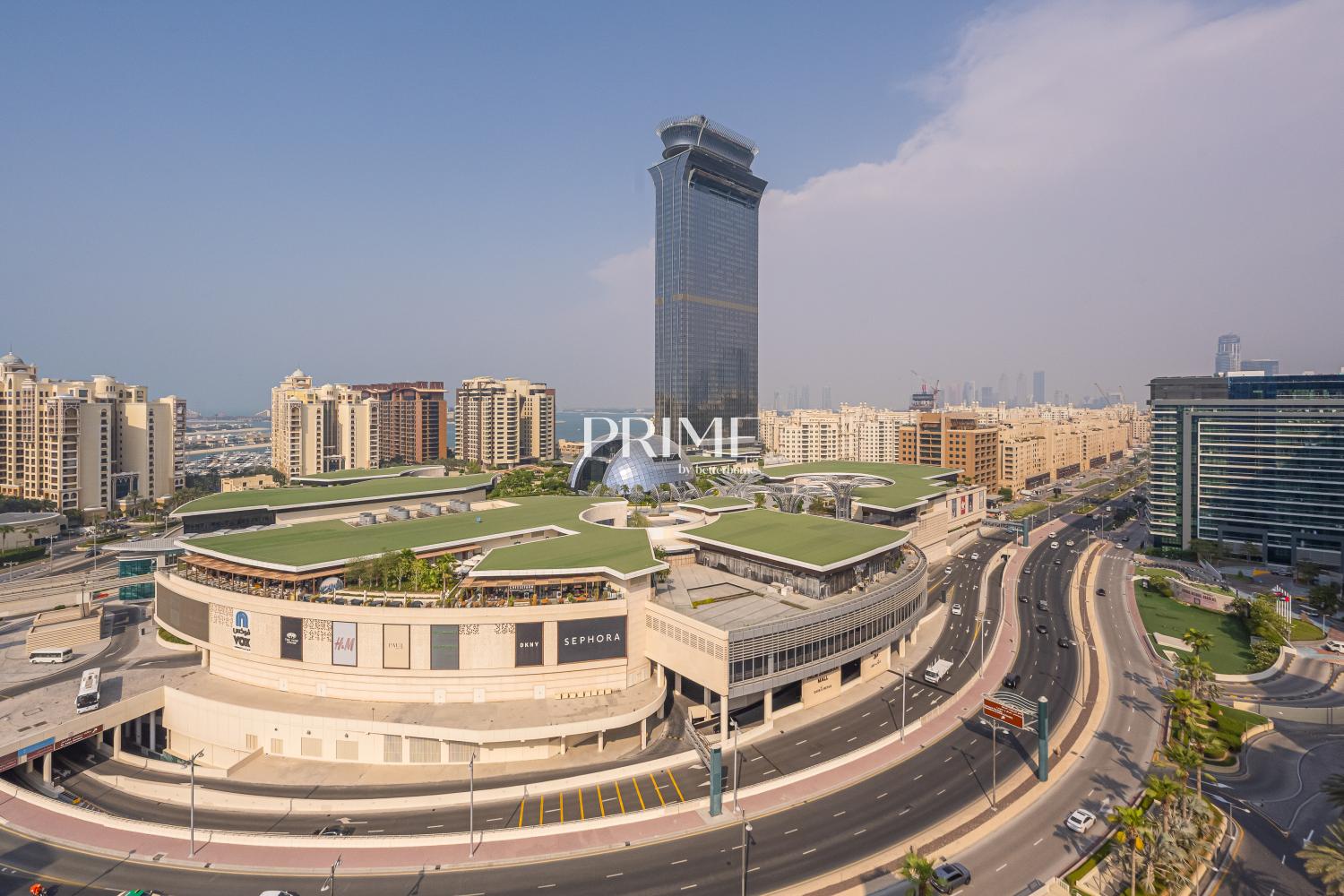 4 Bedrooms Apartment in Marina Residences 2