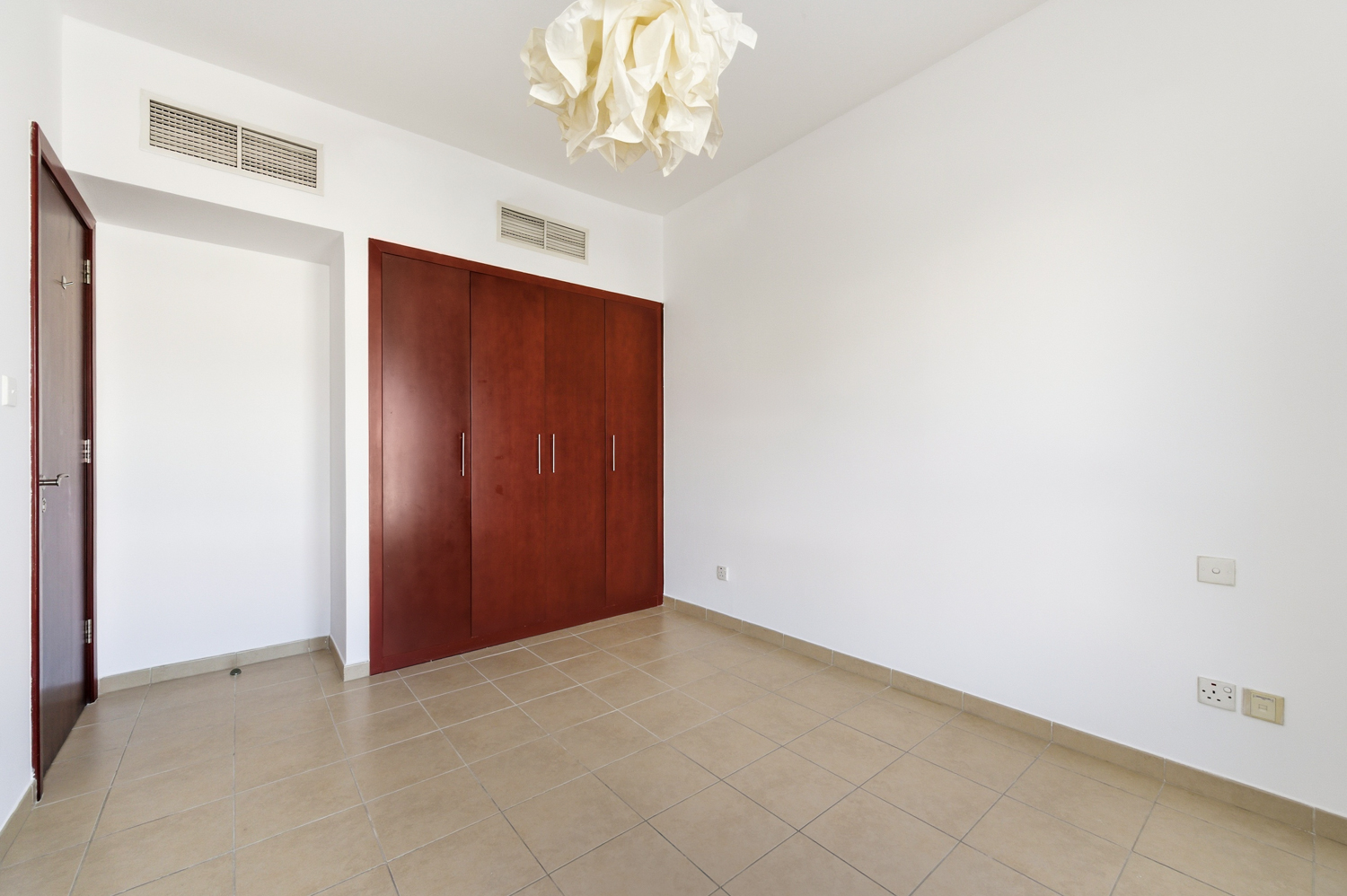 3 Bedrooms Townhouse in Al Reem 1 Al Reem Drive
