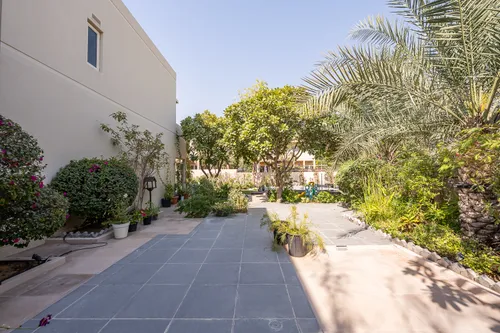 5 Bedrooms Villa in Saheel