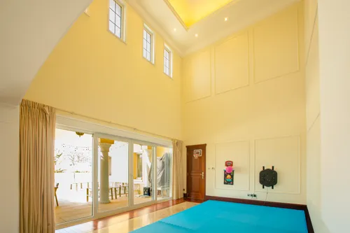 6 Bedrooms Villa in Polo Homes