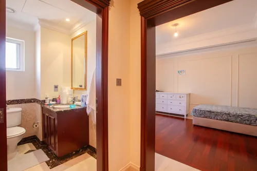 6 Bedrooms Villa in Polo Homes
