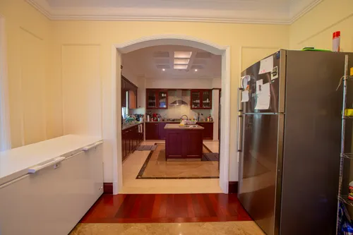 6 Bedrooms Villa in Polo Homes