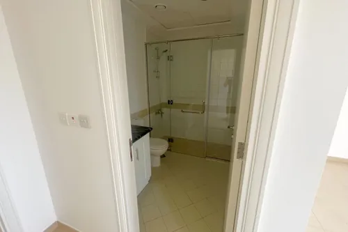 2 Bedrooms Villa in Palmera 2