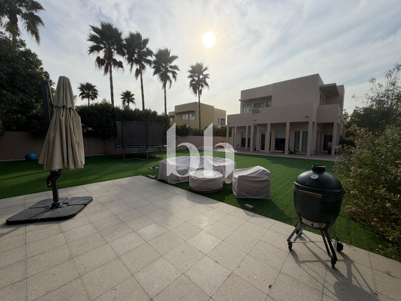 Large Plot | 3 Bedrooms | Available April