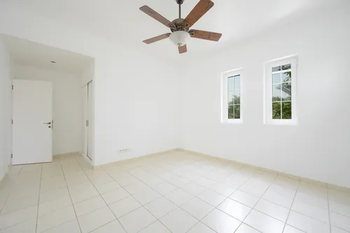 5 Bedrooms Villa in Mirador