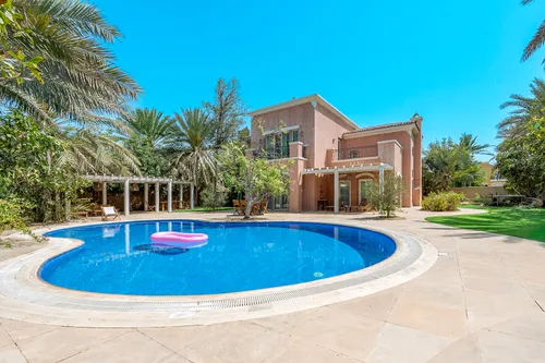 5 Bedrooms Villa in Mirador