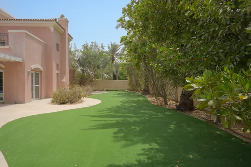 5 Bedrooms Villa in Mirador