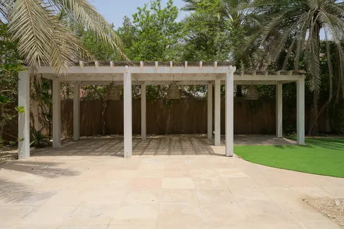 5 Bedrooms Villa in Mirador