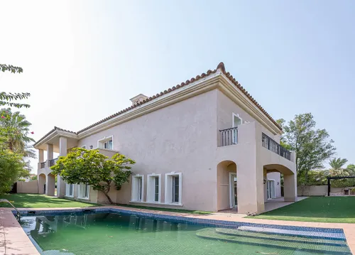 5 Bedrooms Villa in Mirador