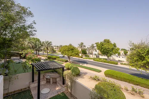 5 Bedrooms Villa in Mirador