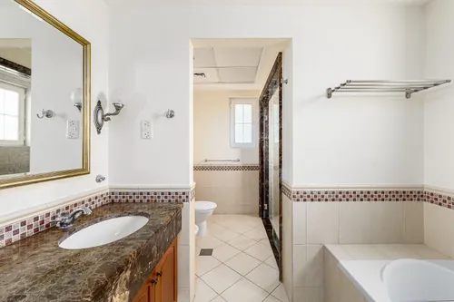 5 Bedrooms Villa in Mirador