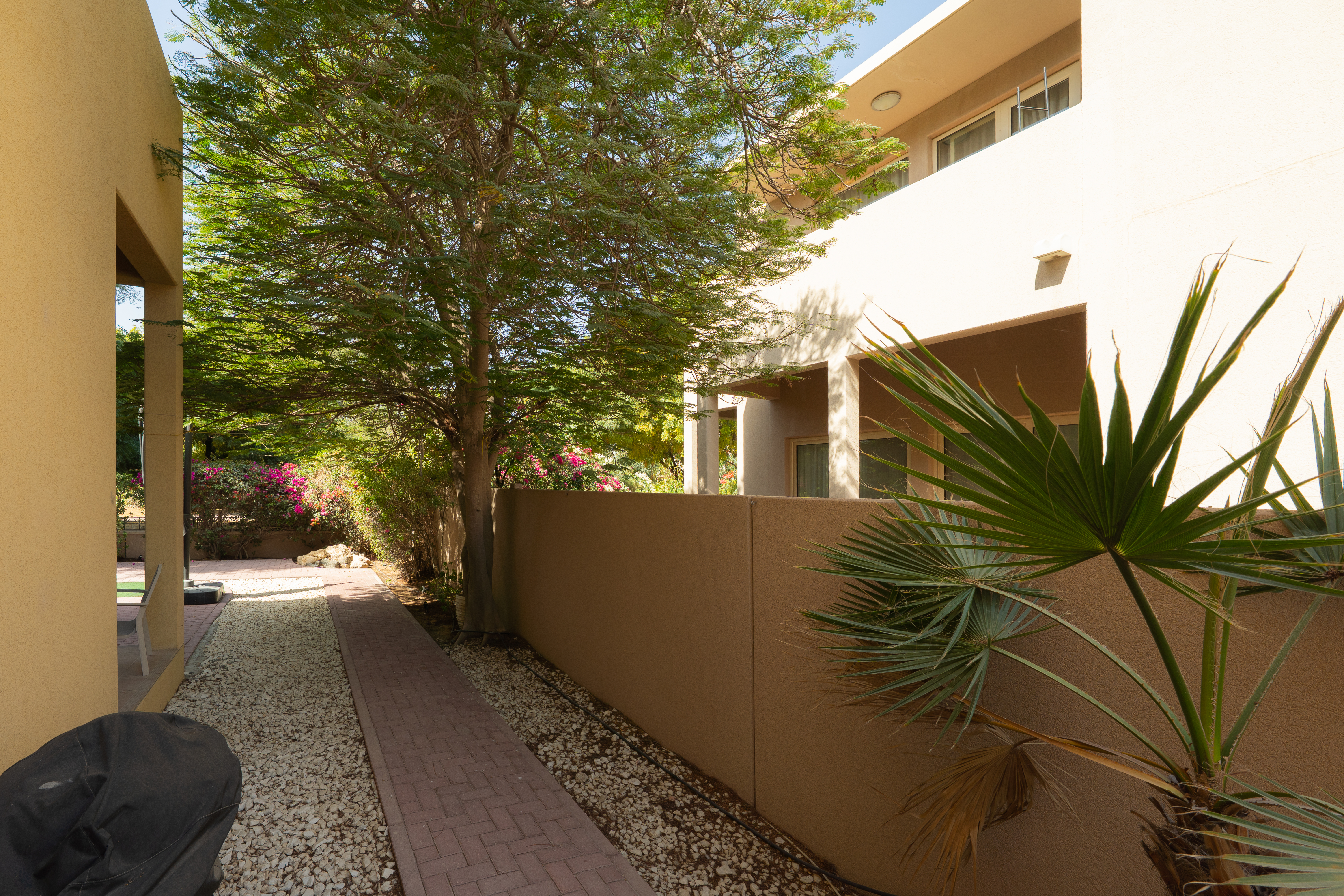 3 Bedrooms Villa in Saheel