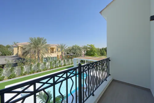 5 Bedrooms Villa in Mirador La Coleccion 1