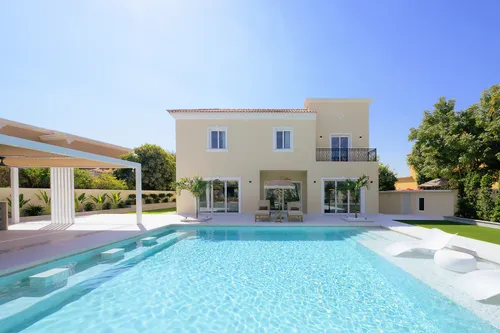 5 Bedrooms Villa in Mirador La Coleccion 1