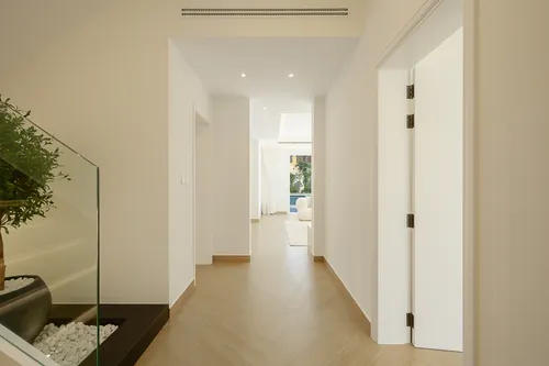 5 Bedrooms Villa in Mirador La Coleccion 1