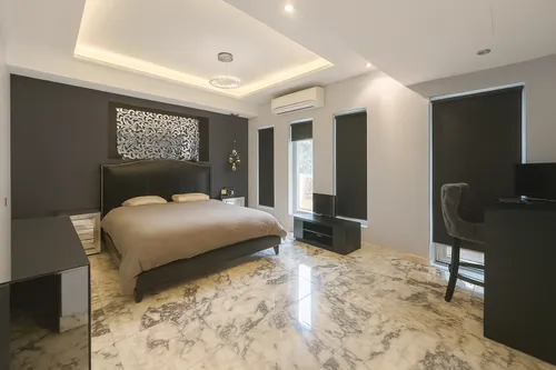 5 Bedrooms Villa in Al Mahra