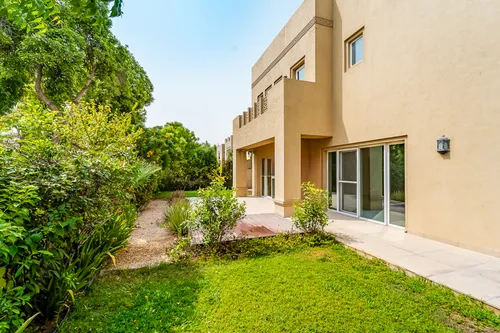 5 Bedrooms Villa in Al Mahra
