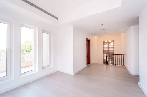 5 Bedrooms Villa in Al Mahra