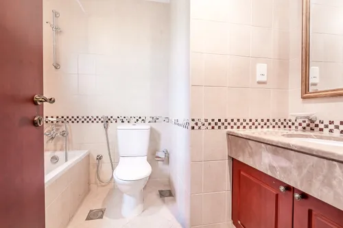 5 Bedrooms Villa in Al Mahra