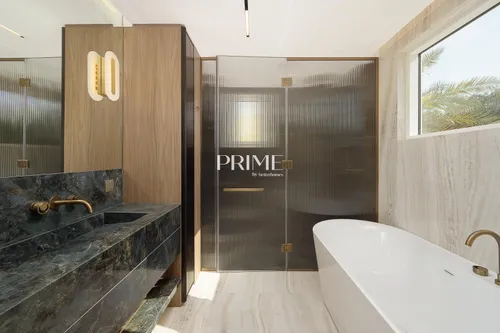 5 Bedrooms Villa in Al Mahra