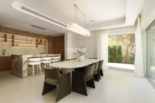 5 Bedrooms Villa in Al Mahra