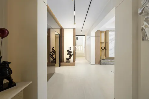 5 Bedrooms Villa in Al Mahra