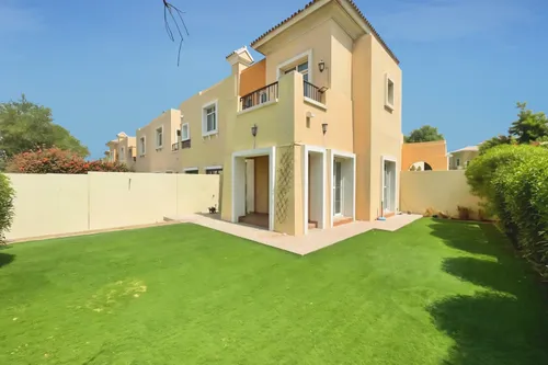 2 Beds | Opposite Pool And Park | Corner Unit