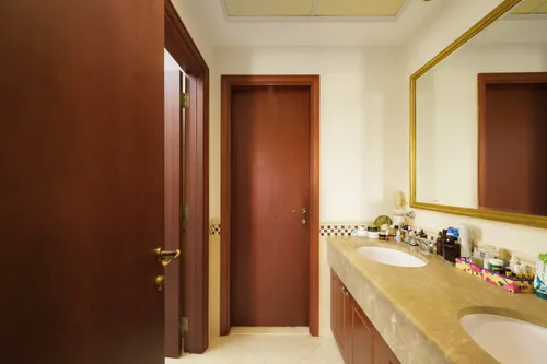 5 Bedrooms Villa in Al Mahra