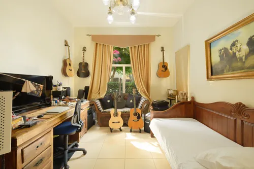 5 Bedrooms Villa in Al Mahra