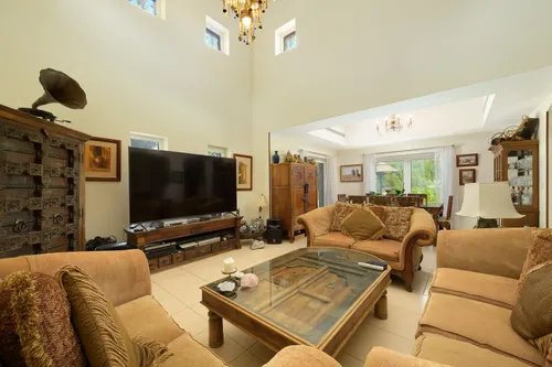 5 Bedrooms Villa in Al Mahra