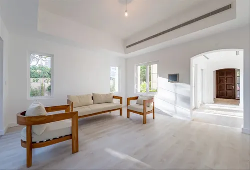 5 Bedrooms Villa in Alvorada 1