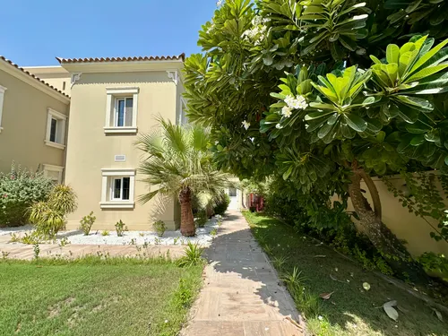 5 Bedrooms Villa in Alvorada 1