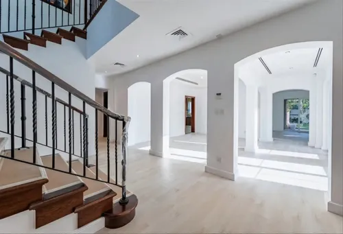 5 Bedrooms Villa in Alvorada 1