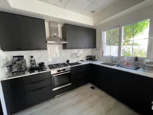 2 Bedrooms Townhouse in Alma 2