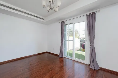 3 Bedrooms Villa in Al Reem 3