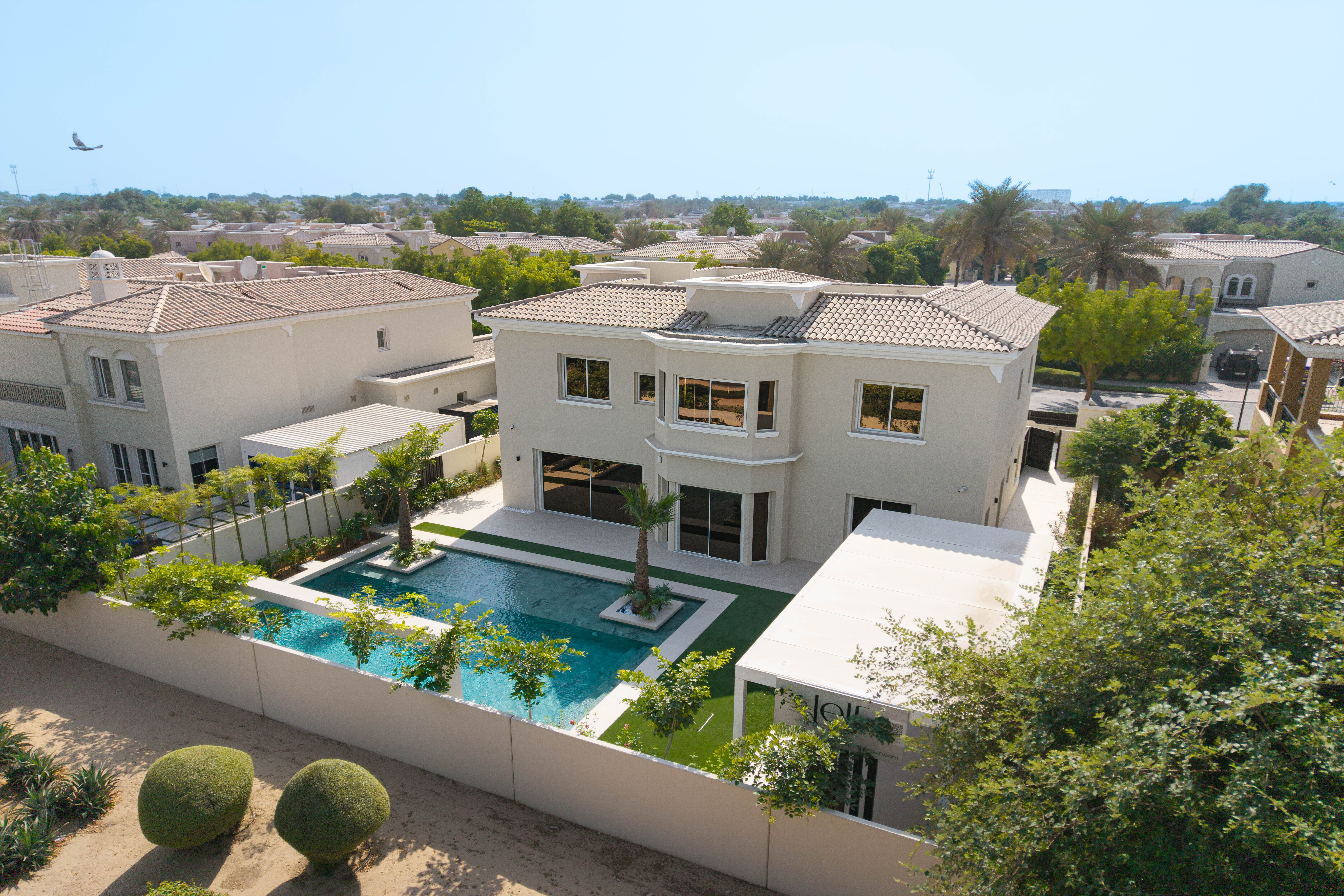 5 Bedroom Villa in Mirador