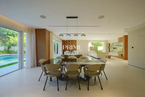 5 Bedrooms Villa in Mirador