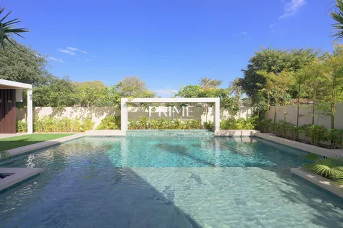 5 Bedrooms Villa in Mirador