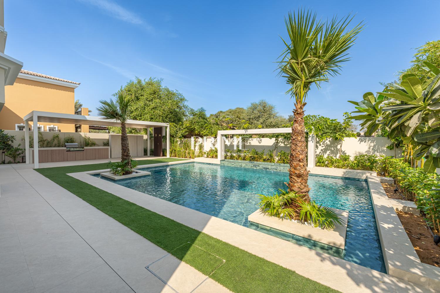 5 Bedrooms Villa in Mirador