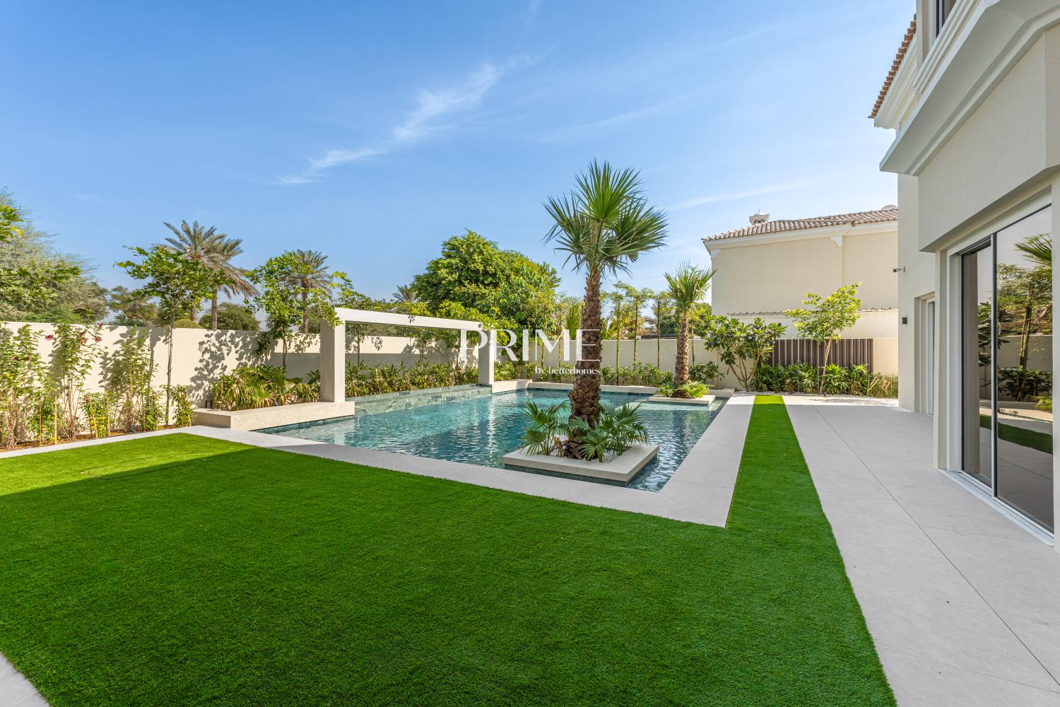 5 Bedrooms Villa in Mirador
