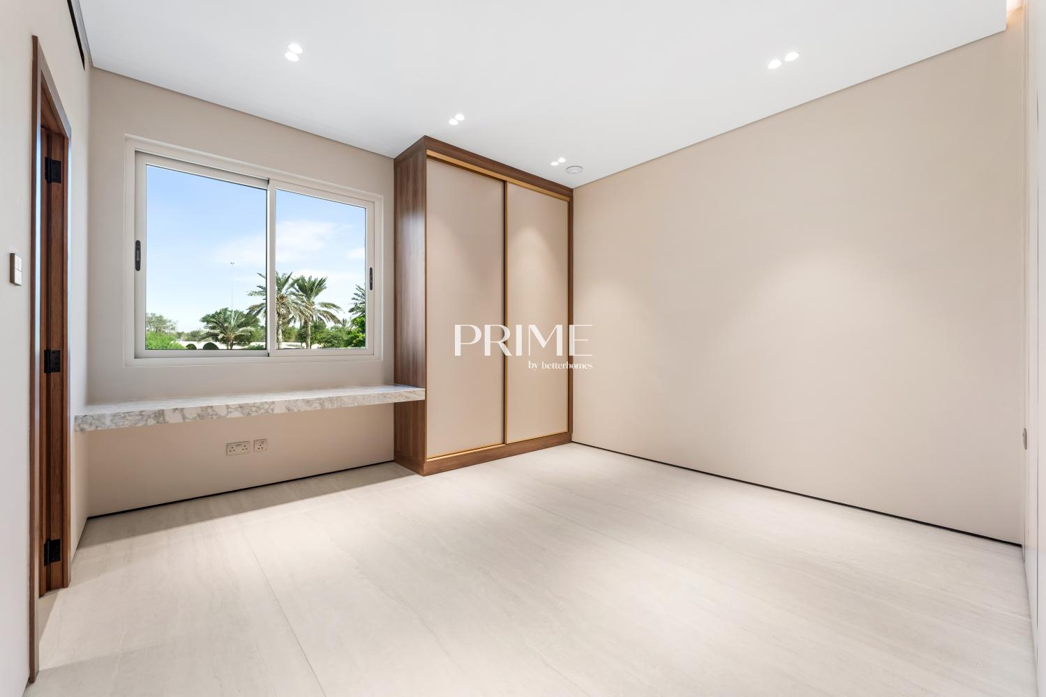 5 Bedrooms Villa in Mirador