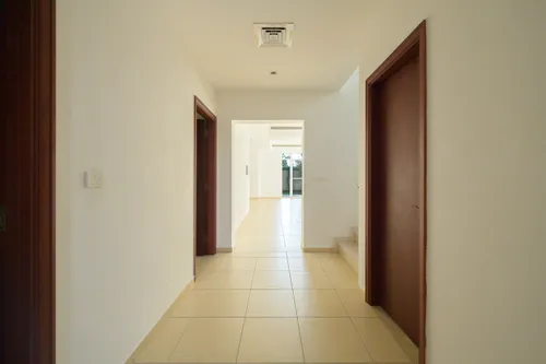 4 Bedrooms Villa in Al Mahra