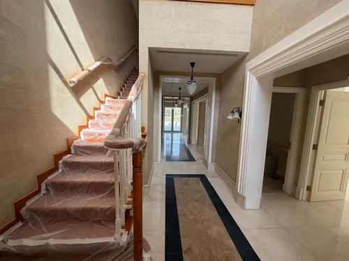 5 Bedrooms Villa in Savannah 1