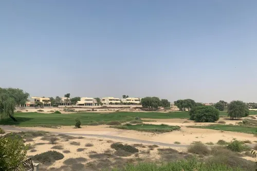 5 Bedrooms Villa in Savannah 1