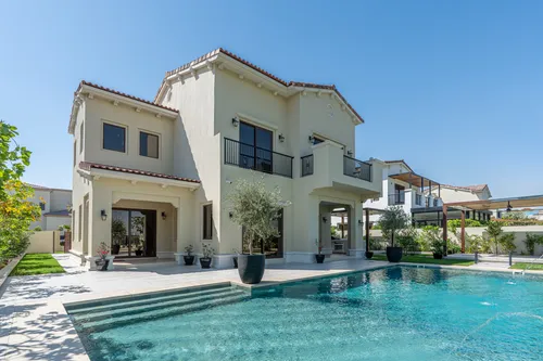 5 Bedrooms Villa in Aseel