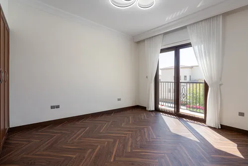 5 Bedrooms Villa in Aseel