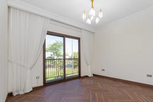5 Bedrooms Villa in Aseel